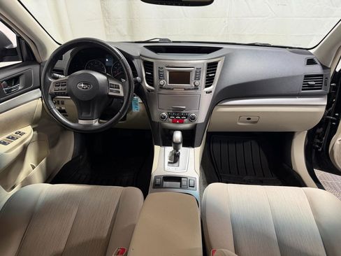 Used 2014 Subaru Outback 2.5i Premium image 17