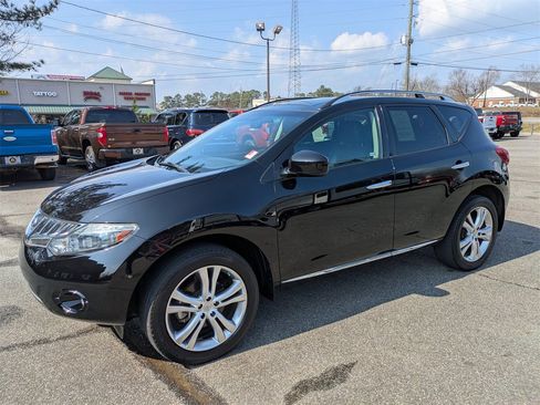 Used 2010 Nissan Murano LE w/ Navigation Pkg image 8