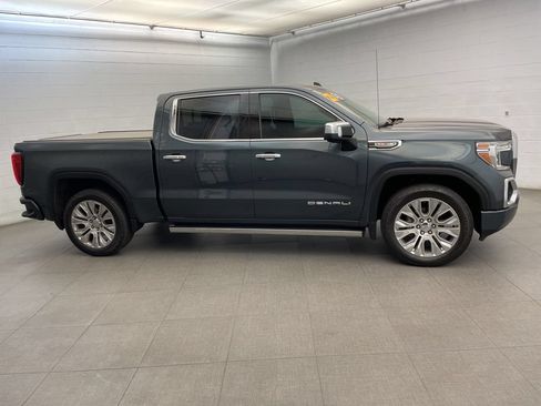 Used 2021 GMC Sierra 1500 Denali w/ Denali Ultimate Package AWD/4WD image 3