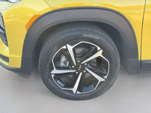 Used 2023 Chevrolet TrailBlazer RS w/ Convenience Package FWD image 29
