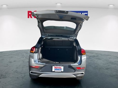 Used 2023 Buick Encore GX Preferred image 18