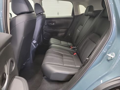 Certified 2024 Honda HR-V EX-L image 28