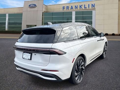 New 2026 Lincoln Nautilus Black Label w/ Jet Appearance Package image 7