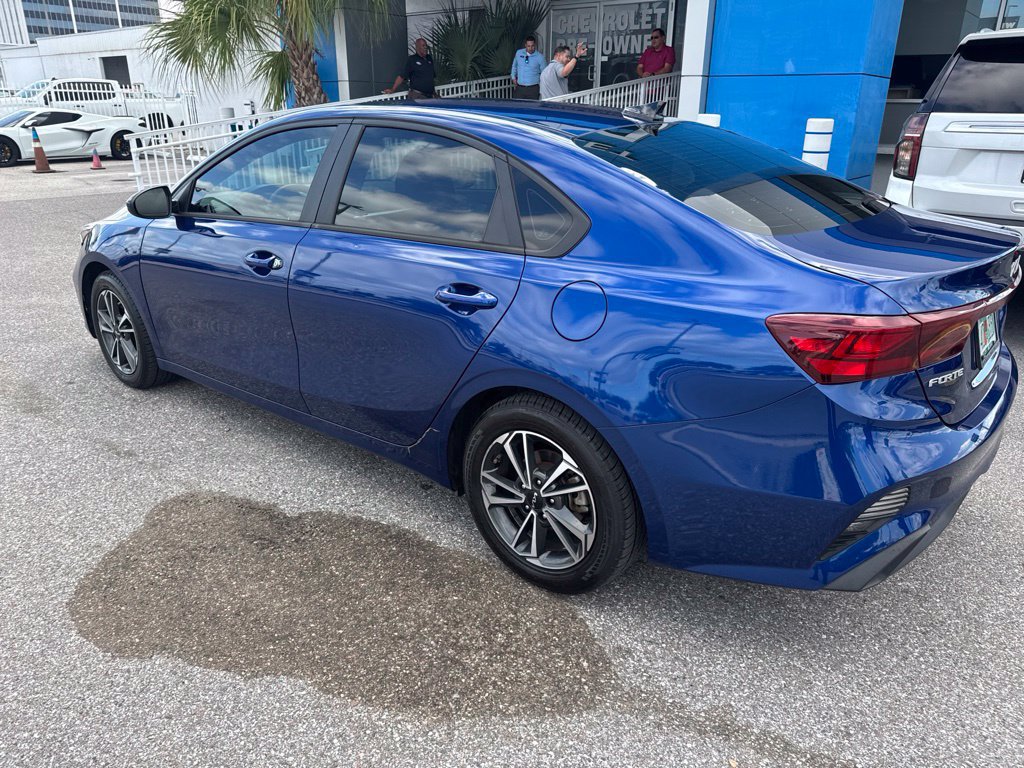 Used 2022 Kia Forte LXS FWD image 6