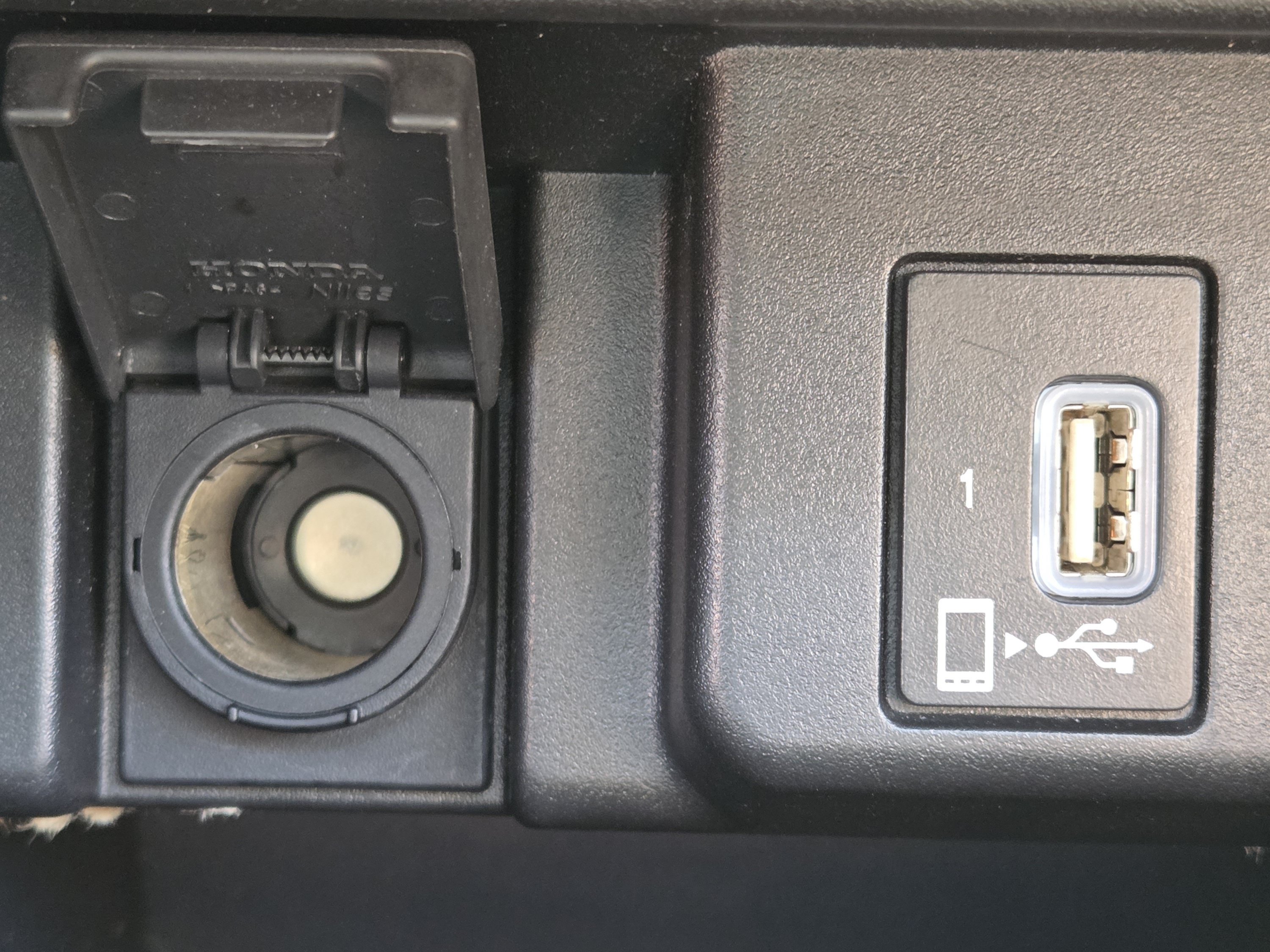 Used 2020 Honda Accord EX image 33