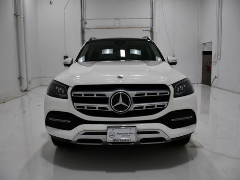 Used 2022 Mercedes-Benz GLS 450 4MATIC image 2