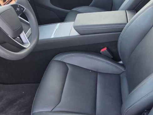 Used 2026 Tesla Model Y AWD image 3