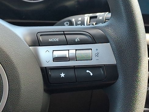 Used 2025 Hyundai Tucson SE AWD/4WD image 20