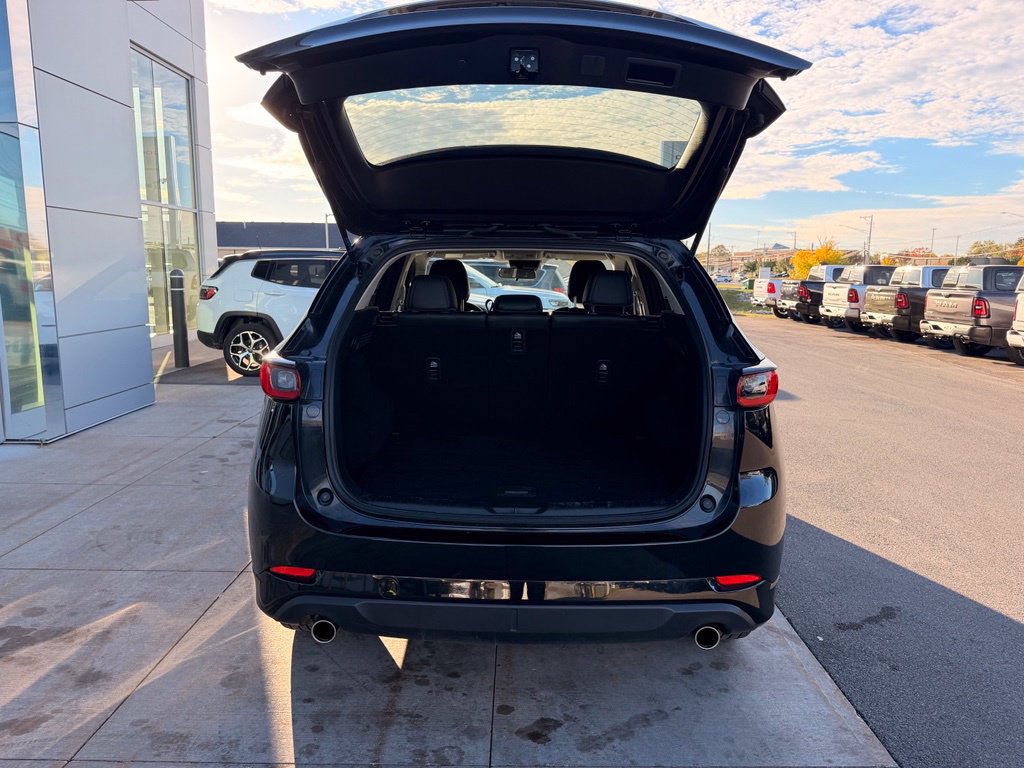 Used 2025 MAZDA CX-5 AWD 2.5 S w/ Select Package image 11