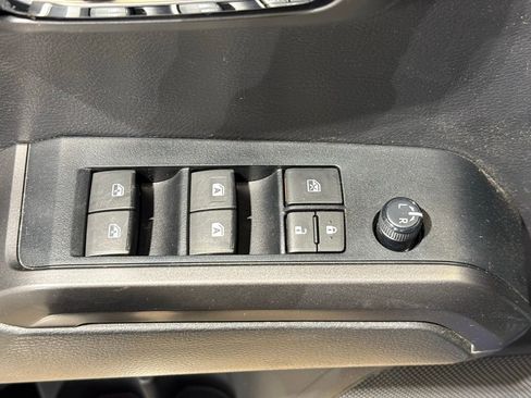 Used 2022 Toyota Tacoma TRD Off-Road w/ Technology Package image 15