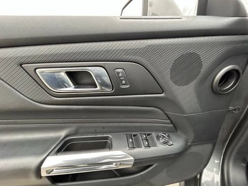 Used 2025 Ford Mustang Premium RWD image 18
