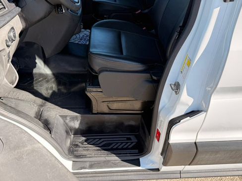 Used 2021 Ford Transit 250 Medium Roof AWD image 13