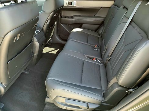 New 2026 Hyundai Santa Fe SEL FWD image 7