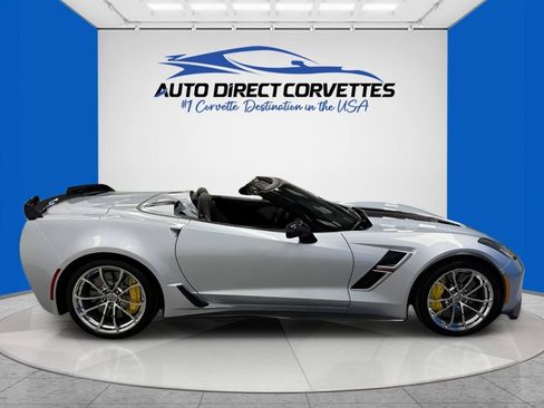 Used 2017 Chevrolet Corvette Grand Sport RWD image 5