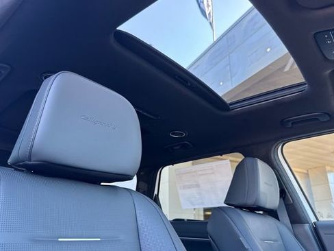 New 2026 Hyundai Palisade Calligraphy AWD/4WD image 17