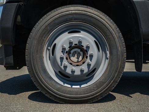 Used 2017 Ford F550 4x4 SuperCab Super Duty image 27