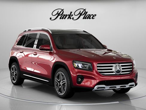 Used 2026 Mercedes-Benz GLB 250 image 33