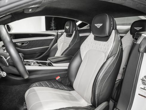 Certified 2021 Bentley Continental GT image 19