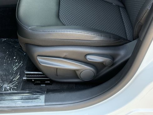 New 2026 Jeep Compass Latitude image 14