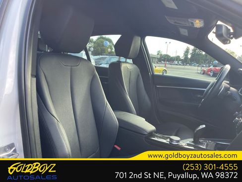 Used 2017 BMW 330i Sedan RWD image 22
