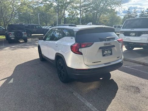 Used 2020 GMC Terrain SLT w/ Preferred Package AWD/4WD image 12