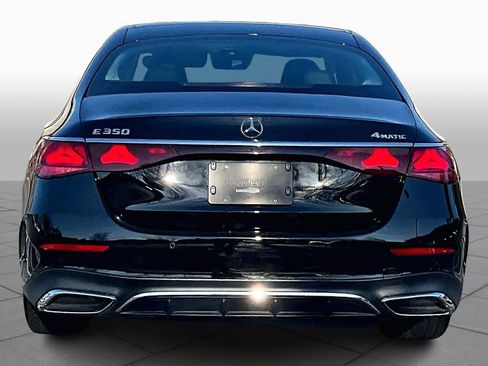 Used 2024 Mercedes-Benz E 350 4MATIC Sedan image 5