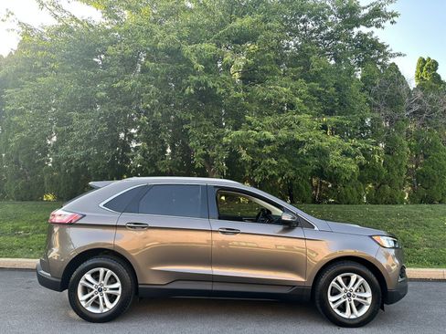 Used 2019 Ford Edge SEL w/ Equipment Group 201A AWD/4WD image 35