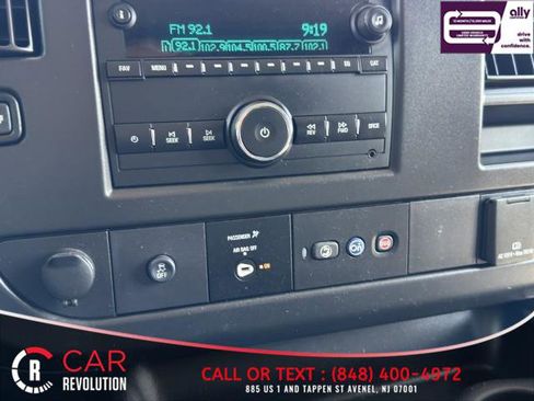 Used 2021 Chevrolet Express 2500 w/ Safety Package RWD image 23