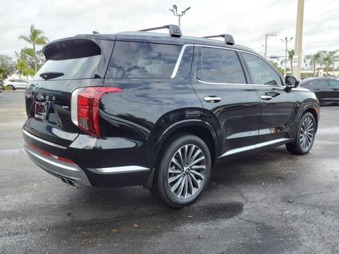 Certified 2024 Hyundai Palisade Calligraphy image 5