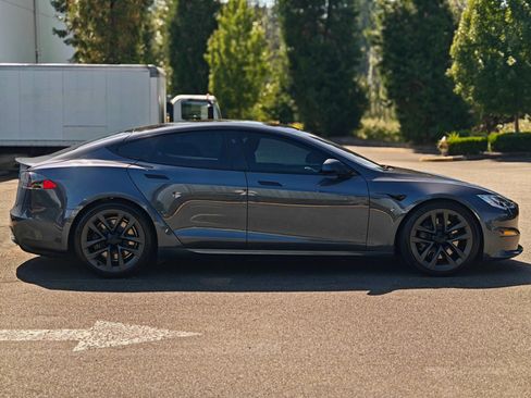 Used 2021 Tesla Model S Plaid AWD/4WD image 26