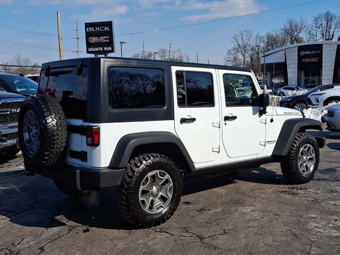 Used 2017 Jeep Wrangler Unlimited Rubicon w/ Cold Weather Group image 6