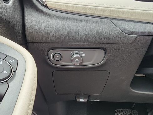 New 2026 Buick Encore GX Avenir w/ Avenir Technology Package FWD image 19