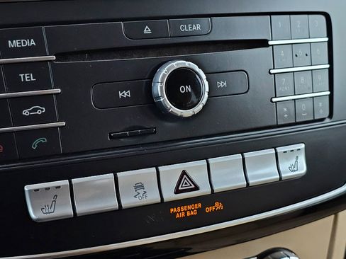 Used 2018 Mercedes-Benz GLE 350 image 32