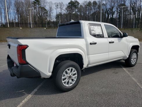 New 2026 Toyota Tacoma SR image 6