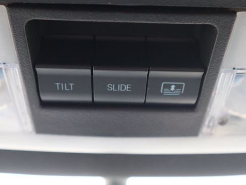 Used 2019 Ford Explorer Limited AWD/4WD image 30