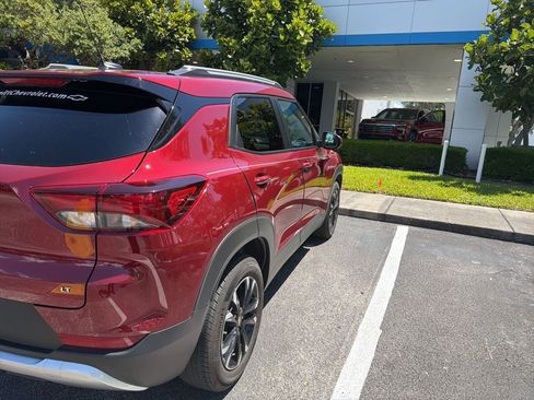 Used 2023 Chevrolet TrailBlazer LT w/ Convenience Package image 7