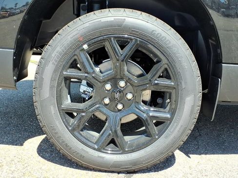 New 2026 Ford Maverick XLT w/ XLT Luxury Package AWD/4WD image 10