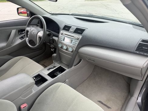 Used 2007 Toyota Camry LE FWD image 7