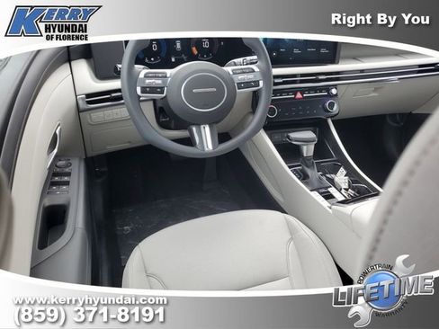 New 2026 Hyundai Tucson SEL image 11