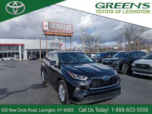 Used 2024 Toyota Highlander Limited image 1