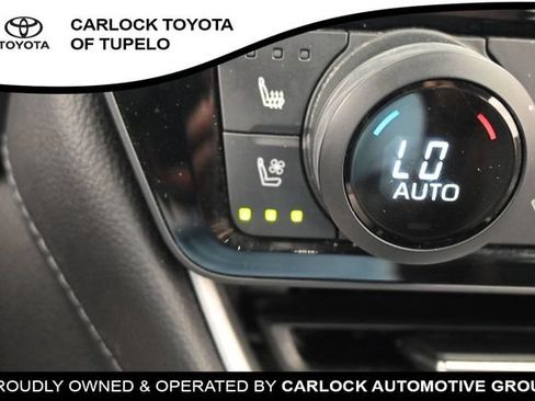 Used 2024 Toyota Grand Highlander AWD image 35