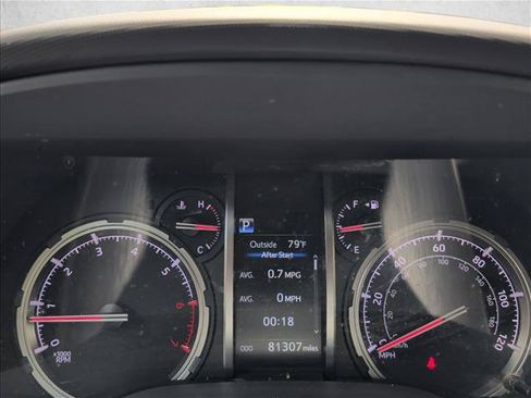 Used 2021 Toyota 4Runner TRD Off-Road Premium w/ Moonroof Package AWD/4WD image 10