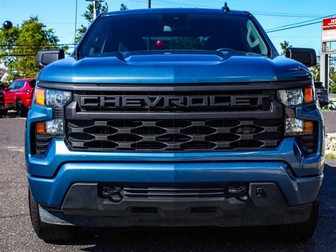 Used 2024 Chevrolet Silverado 1500 Custom AWD/4WD image 2