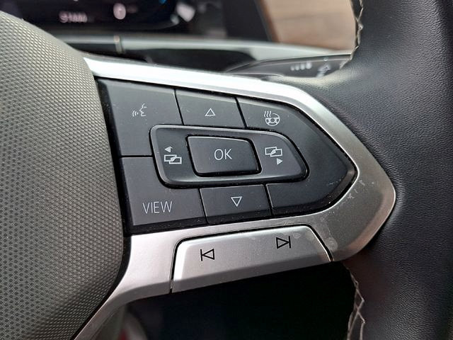 Used 2024 Volkswagen Atlas SE AWD/4WD image 22