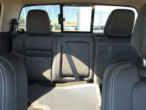 Certified 2025 Nissan Frontier SV w/ SV Convenience Package image 16