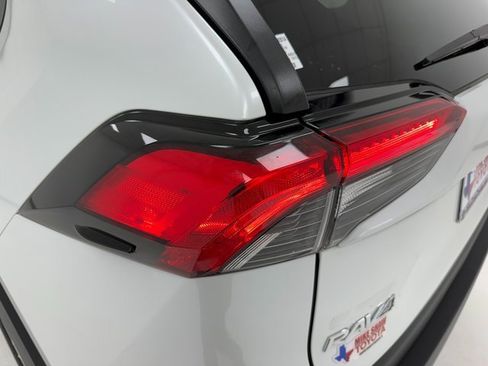 Used 2023 Toyota RAV4 XLE Premium image 36