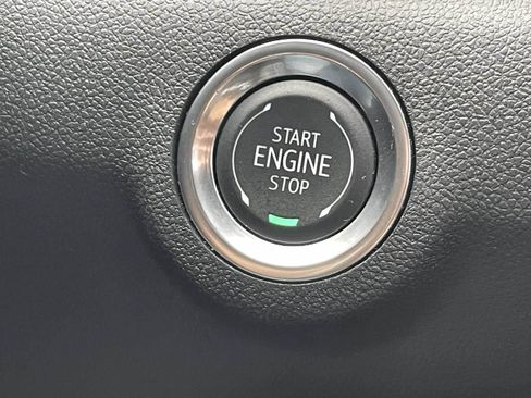 Used 2025 GMC Terrain Elevation AWD/4WD image 19