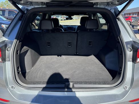 Used 2023 Chevrolet Equinox RS image 13