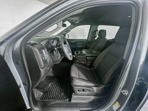 Used 2025 Chevrolet Silverado 1500 Custom RWD image 13