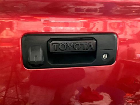 Used 2020 Toyota Tundra SR5 w/ SX Package image 29